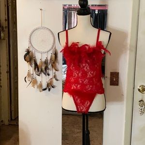 💐💐Red lace feather lingerie
